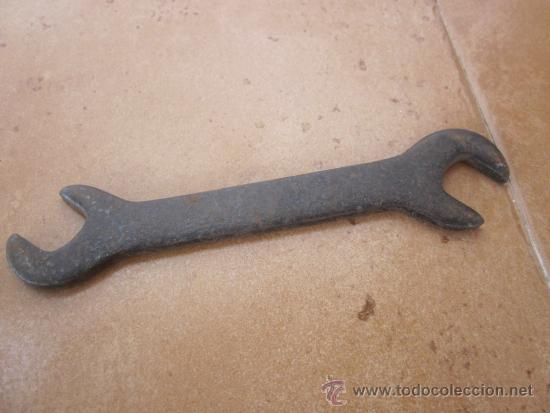 Antig&uuml;edades: HERRAMIENTA ANTIGUA - LLAVE INGLESA - Foto 1