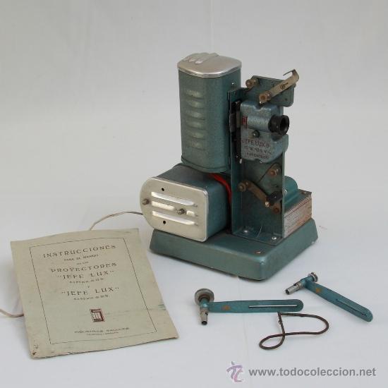 Antig&uuml;edades: Projector &rdquo;Jefe Lux&rdquo; de Industrias Saludes - Foto 2