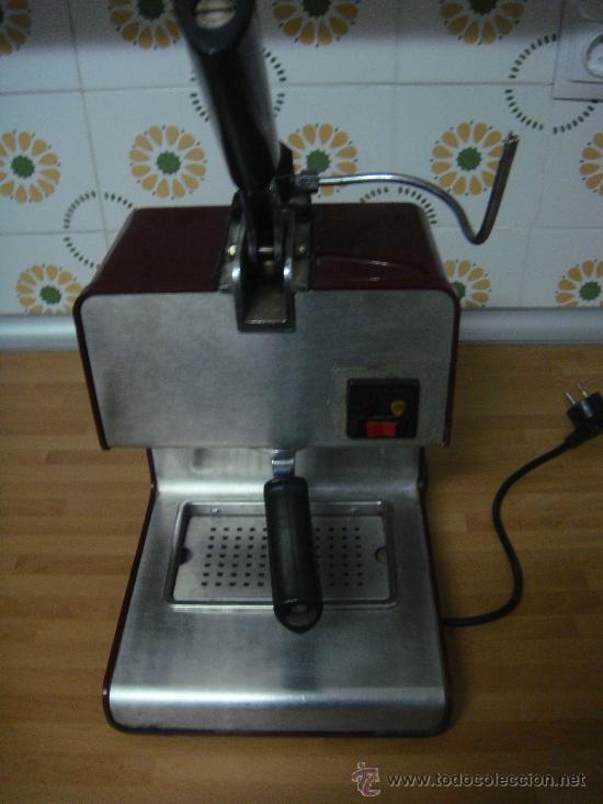 Antigua máquina cafetera mini gaggia granate. m - Sold at Auction - 33390524
