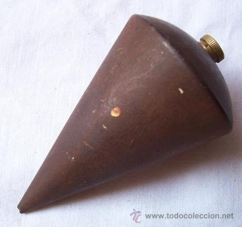 Antig&uuml;edades: plomada de hierro y laton (7,5cm aprox) - Foto 1