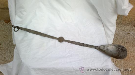 Antig&uuml;edades: CUCHARON DE FORJA ANTIGUA - Foto 1