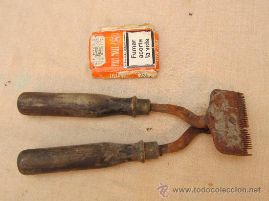 Antig&uuml;edades: MAQUINA DE ESQUILAR LA FACILE - Foto 2