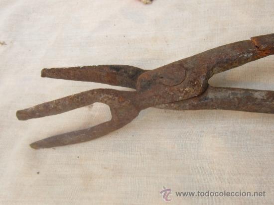 Antig&uuml;edades: TENAZAS ANTIGUAS DE FORJA - Foto 2