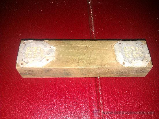 Antig&uuml;edades: ANTIGUO SELLO DE IMPRENTA CON DOS ESCUDOS. - Foto 1