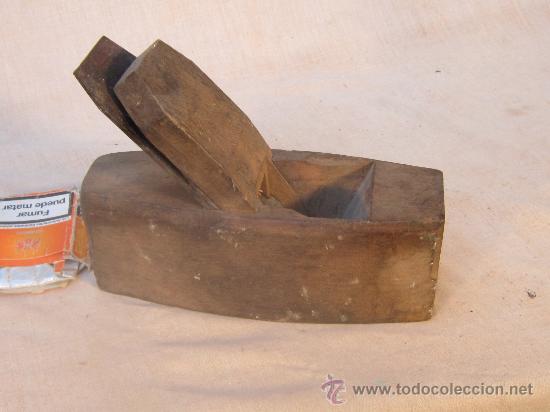 Antig&uuml;edades: CEPILLO ANTIGUO - Foto 2