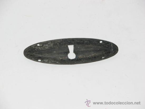 Antig&uuml;edades: LOTE DE CUATRO EMBELLECEDORES - Foto 3