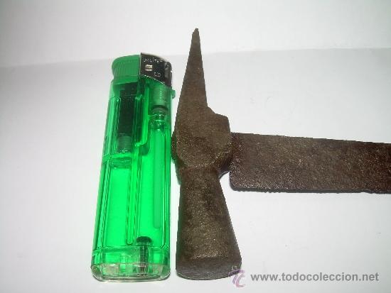Antig&uuml;edades: ANTIGUO Y PEQUE&Ntilde;O MARTILLO DE TAPICERO. - Foto 4