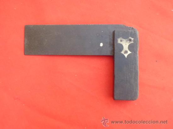 Antig&uuml;edades: Antigua escuadra Es-8 - Foto 1