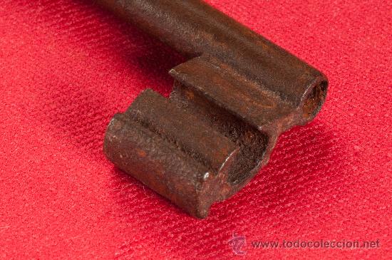 Antig&uuml;edades: LLAVE DE HIERRO FORJADO DEL SIGLO XIX - Foto 3
