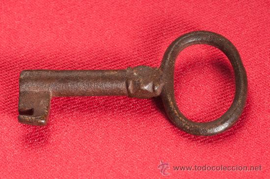 Antig&uuml;edades: LLAVE DE HIERRO FORJADO DEL SIGLO XIX - Foto 1