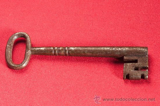 Antig&uuml;edades: LLAVE DE HIERRO FORJADO DEL SIGLO XIX - Foto 1
