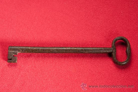 Antig&uuml;edades: LLAVE DE HIERRO FORJADO DEL SIGLO XIX - Foto 1