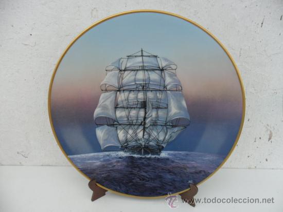 Antig&uuml;edades: plato decorativo de porcelana - Foto 1