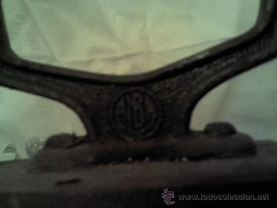 Antig&uuml;edades: ANTIGUA PLANCHA MARCA ALBA - Foto 2