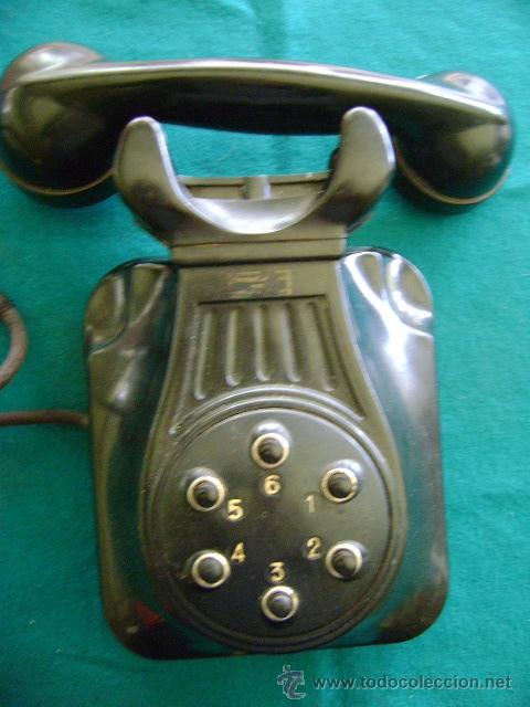Tel&eacute;fonos: Antiguo tel&eacute;fono con 6 teclas - Foto 1