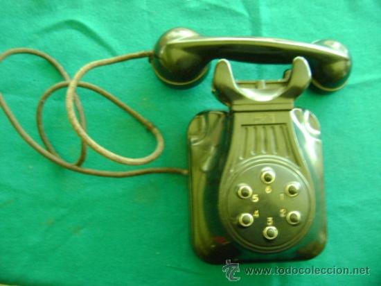 Tel&eacute;fonos: Antiguo tel&eacute;fono con 6 teclas - Foto 2
