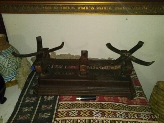 Antig&uuml;edades: balanza antigua asta 15kg - Foto 1