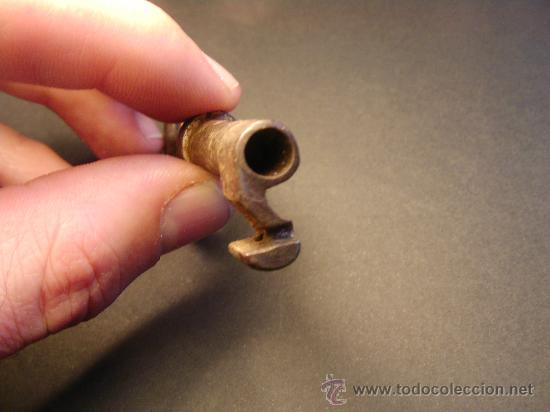Antig&uuml;edades: Antigua llave de hierro. 6.5 cm. - Foto 2