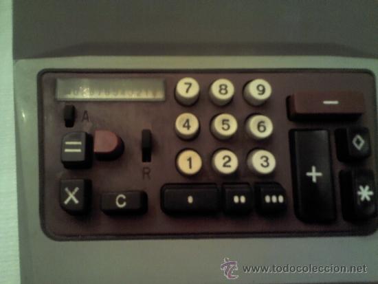 Antig&uuml;edades: MAQUINA SUMADORA O CALCULADORA HISPANO OLIVETTI - Foto 3