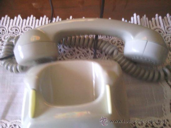 Tel&eacute;fonos: antiguo telefono con marcacion de rueda. funciona - Foto 2