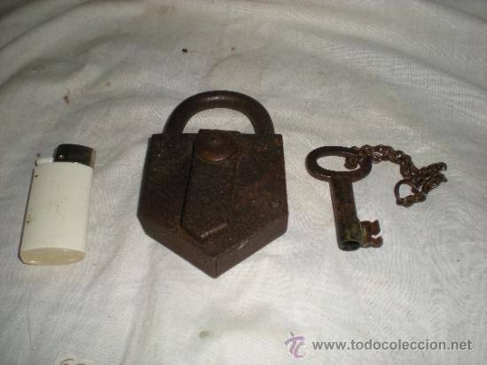 lote de llave y candado pequeño de una maleta - - Compra venta en  todocoleccion