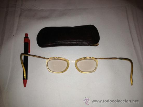 Antig&uuml;edades: Gafas antiguas en su funda - Foto 2