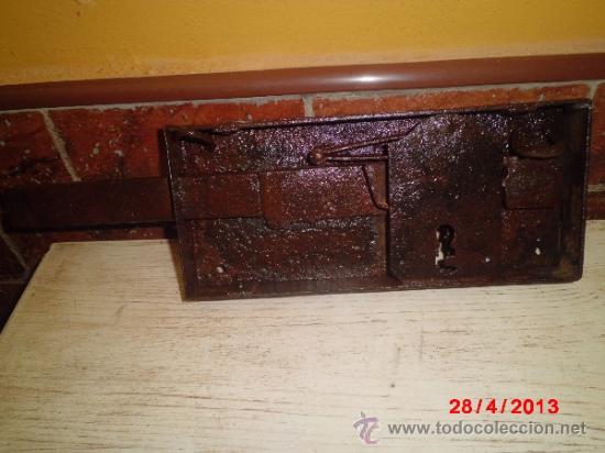 Antig&uuml;edades: CERRADURA ANTIGUA - Foto 6