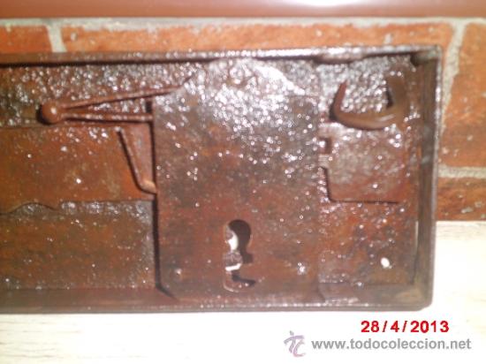 Antig&uuml;edades: CERRADURA ANTIGUA - Foto 5