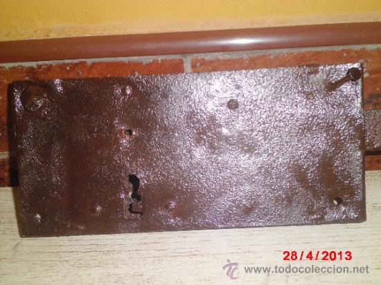 Antig&uuml;edades: CERRADURA ANTIGUA - Foto 3