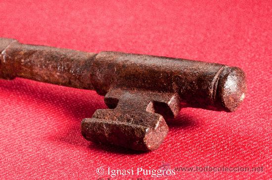 Antig&uuml;edades: LLAVE DE HIERRO FORJADO  FINALES SIGLO XVIII - Foto 3