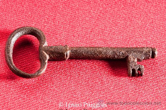 Antig&uuml;edades: LLAVE DE HIERRO FORJADO SIGLO XIX - Foto 1