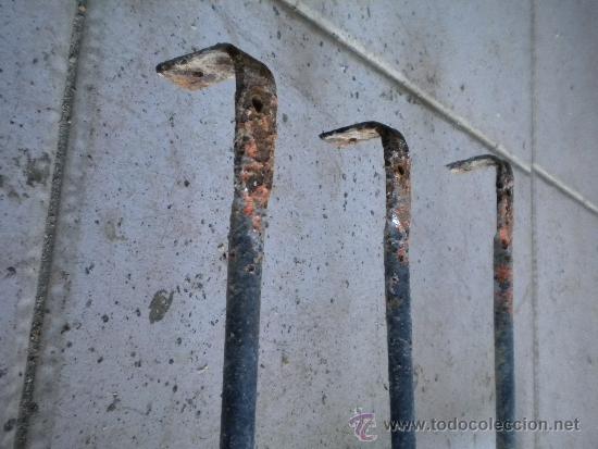 Antig&uuml;edades: antigua reja hierro 82x51 - Foto 6