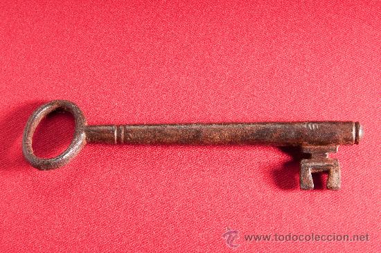 Antig&uuml;edades: LLAVE DE HIERRO FORJADO FINALES SIGLO XVIII - Foto 1