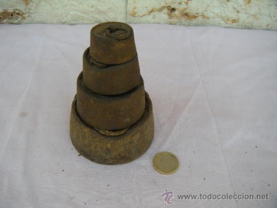 Antig&uuml;edades: ANTIGUA PESA DE HIERRO, LOTE DE 4. - Foto 3