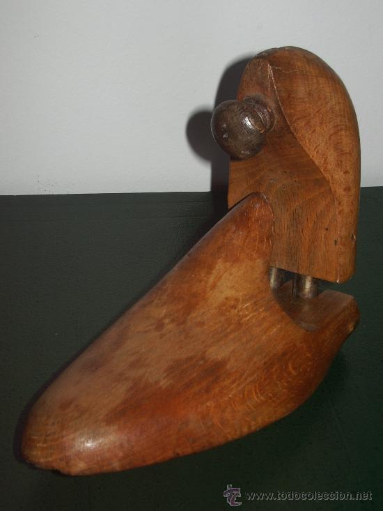 Antig&uuml;edades: HORMA de MADERA para CALZADO. - Foto 1