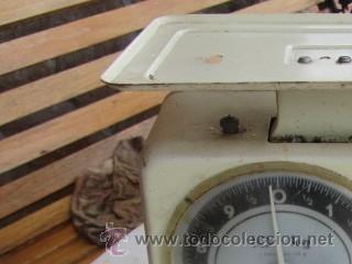 Antig&uuml;edades: balanza hasta 10 kgs - Foto 1