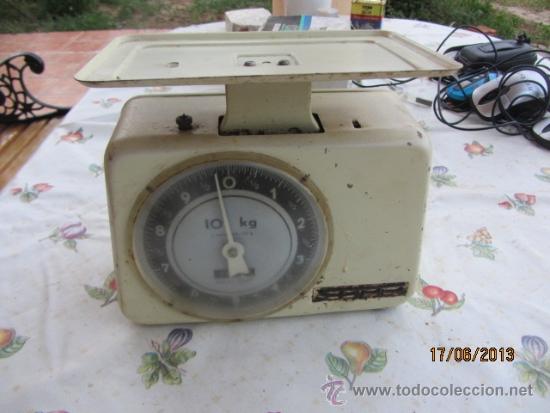 Antig&uuml;edades: balanza hasta 10 kgs - Foto 5
