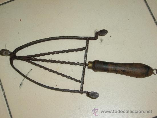 Antig&uuml;edades: pie de plancha hierro - Foto 2
