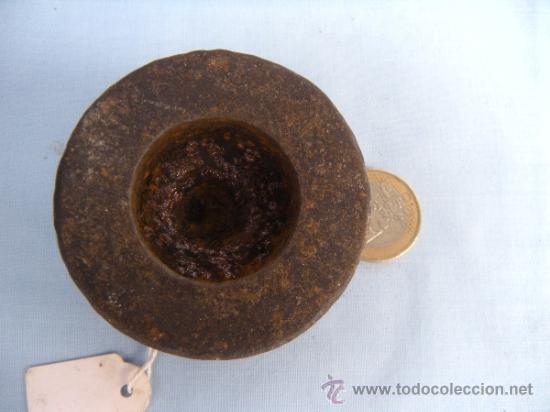 Antig&uuml;edades: ANTIGUA PESA DE HIERRO 1/2 KILO - Foto 2