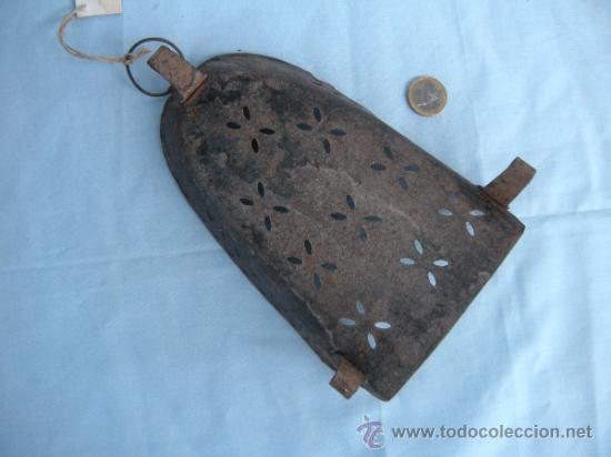 Antig&uuml;edades: ANTIGUO PIE DE PLANCHA, PLANCHERO. - Foto 2