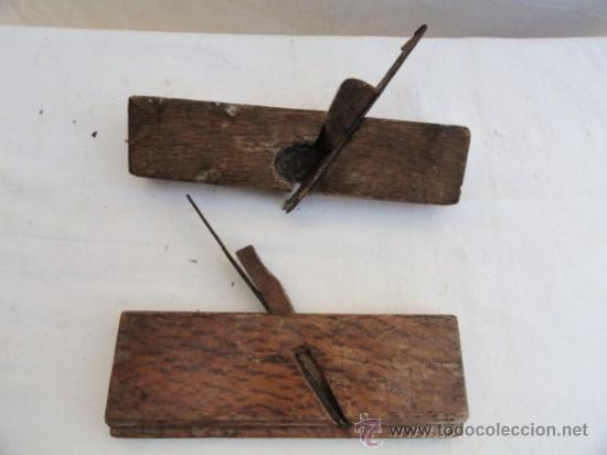 Antig&uuml;edades: LOTE DE 2 ANTIGUAS HERRAMIENTAS DE CARPINTERO. - Foto 2