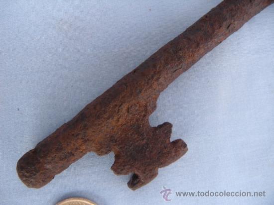 Antig&uuml;edades: ANTIGUA LLAVE DE FORJA 17 CM. - Foto 3