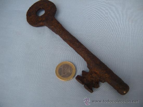 Antig&uuml;edades: ANTIGUA LLAVE DE FORJA 17 CM. - Foto 2