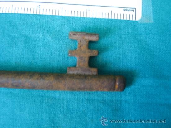 Antig&uuml;edades: Llave antigua - Foto 4