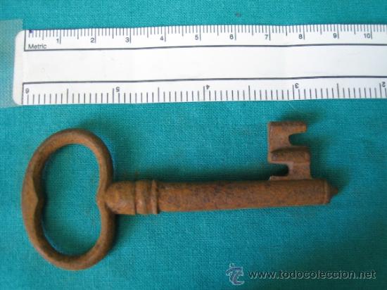 Antig&uuml;edades: Llave antigua - Foto 2