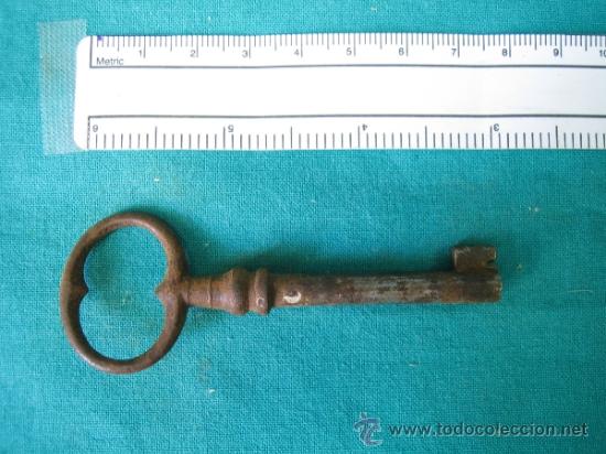 Antig&uuml;edades: Llave antigua - Foto 2