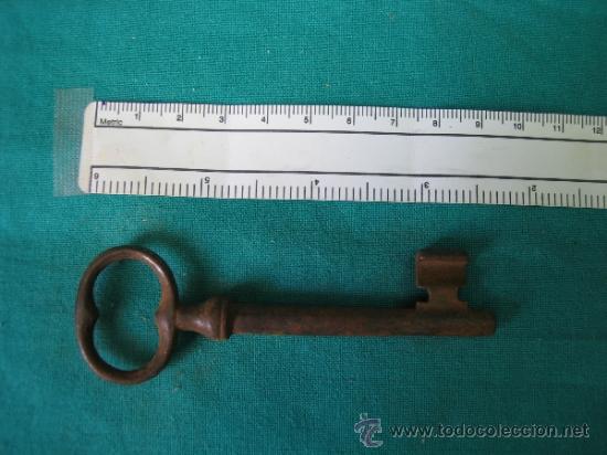 Antig&uuml;edades: Llave antigua - Foto 2
