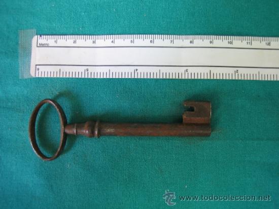 Antig&uuml;edades: Llave antigua - Foto 2