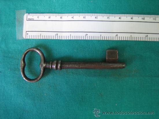 Antig&uuml;edades: Llave antigua - Foto 2
