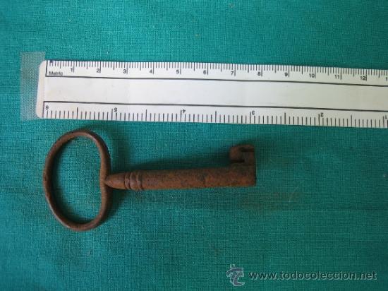 Antig&uuml;edades: Llave antigua - Foto 2
